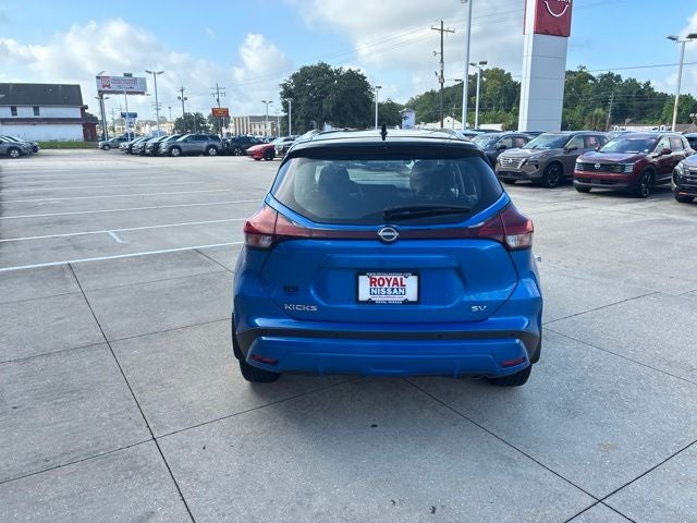 2023 Nissan Kicks SV