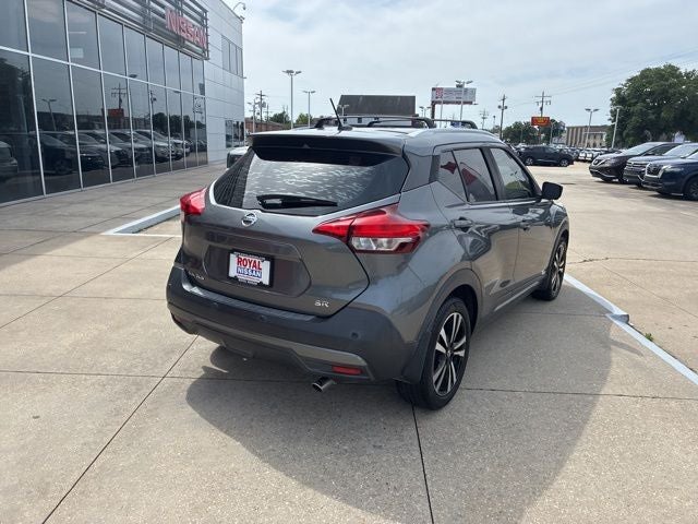 2020 Nissan Kicks SR