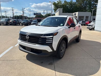 2026 Nissan Kicks S