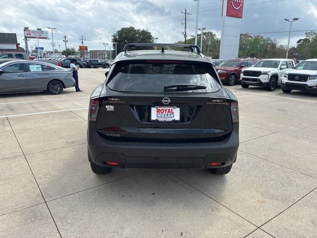 2026 Nissan Kicks SV