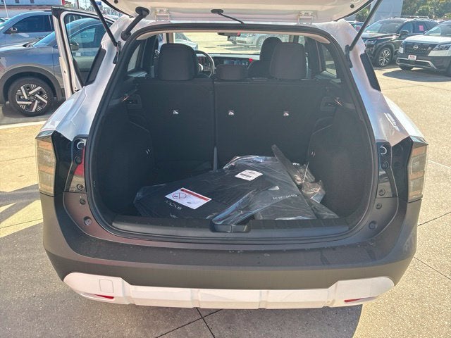 2027 Nissan Kicks SV