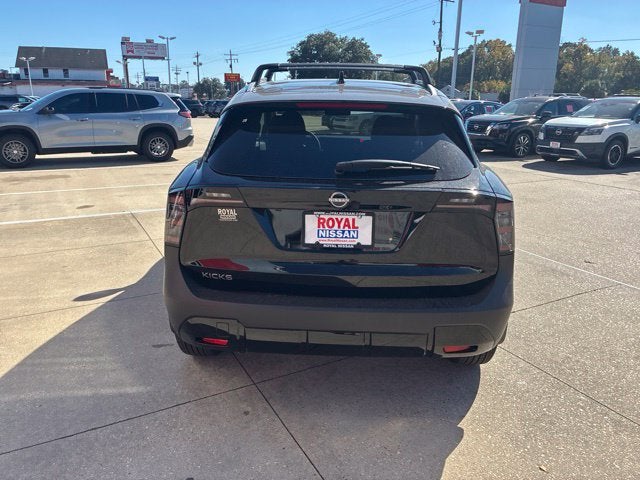 2027 Nissan Kicks SV