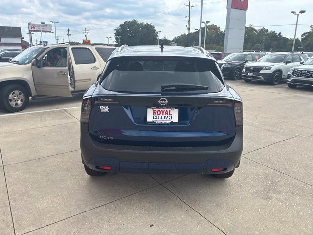 2027 Nissan Kicks SV