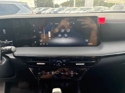 2027 Nissan Kicks SR