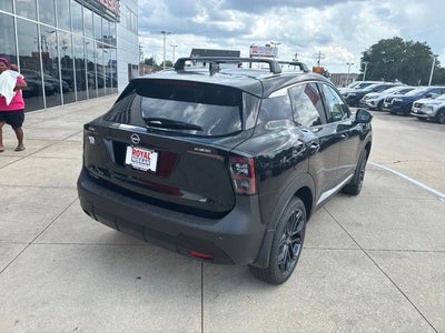 2027 Nissan Kicks SR