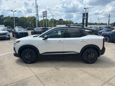 2027 Nissan Kicks SR