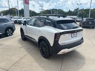 2027 Nissan Kicks SR