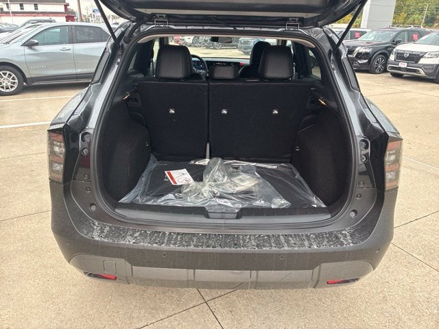 2027 Nissan Kicks SR