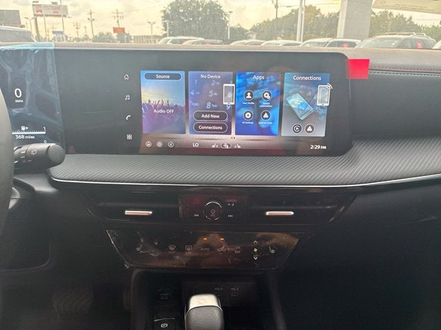 2027 Nissan Kicks SR