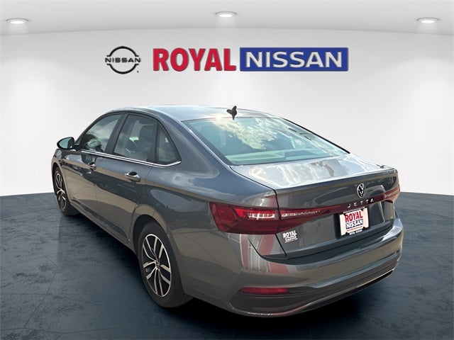 2025 Volkswagen Jetta 1.5T SE