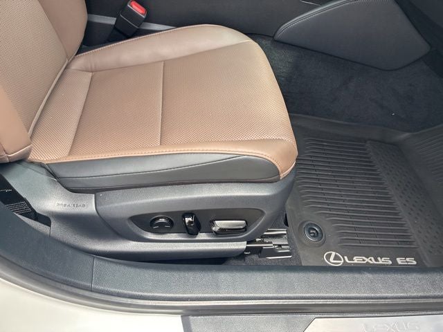 2022 Lexus ES 350