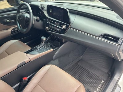 2022 Lexus ES 350