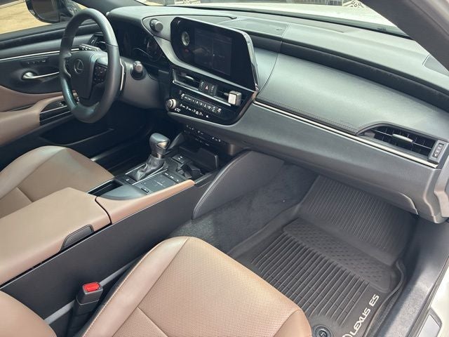 2022 Lexus ES 350
