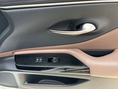 2022 Lexus ES 350