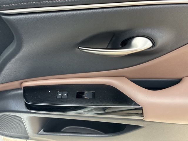 2022 Lexus ES 350