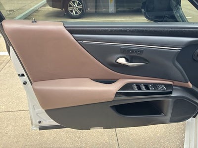 2022 Lexus ES 350