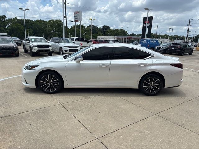 2022 Lexus ES 350