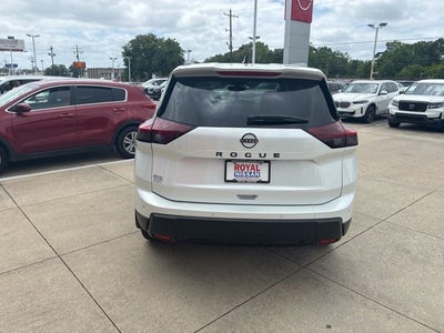 2026 Nissan Rogue Dark Armor™