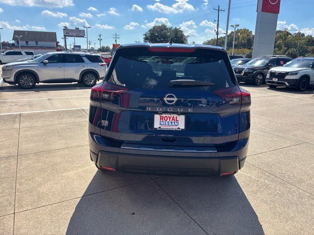 2027 Nissan Rogue SV