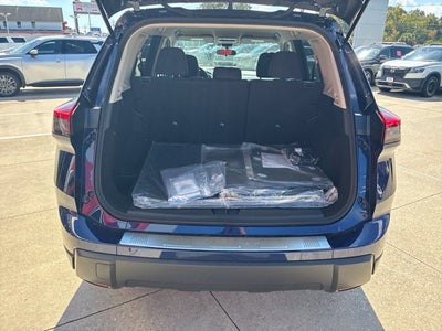 2027 Nissan Rogue SV