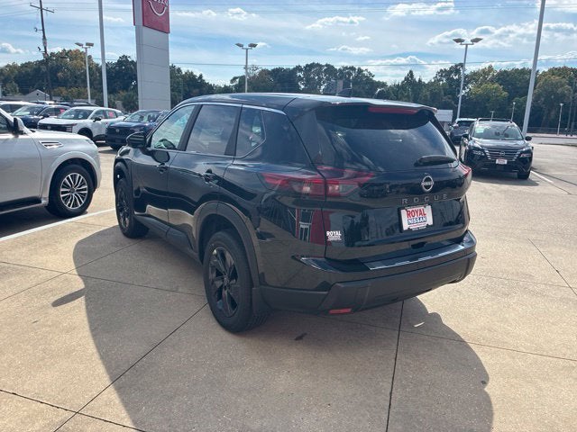 2027 Nissan Rogue SV