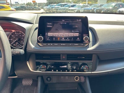 2027 Nissan Rogue SV