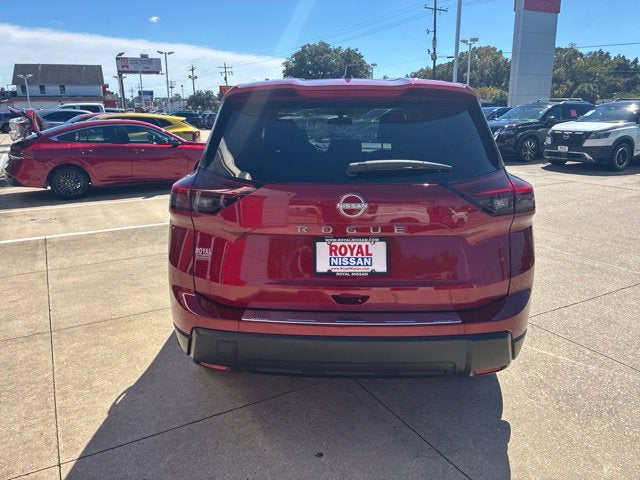 2027 Nissan Rogue SV