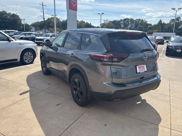 2027 Nissan Rogue SV
