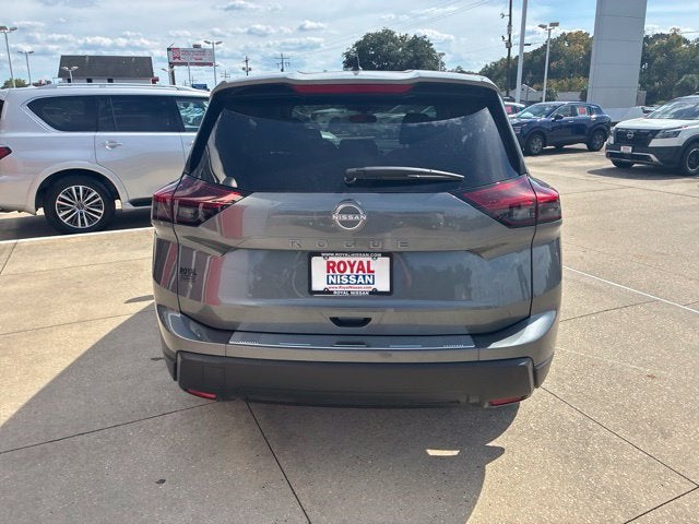 2027 Nissan Rogue SV