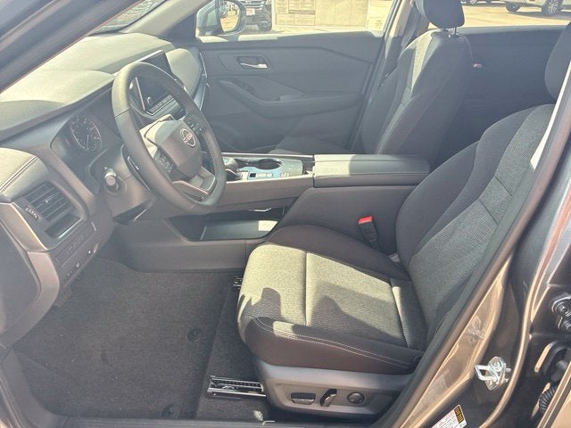 2027 Nissan Rogue SV