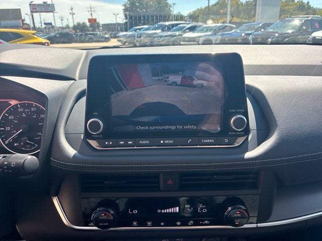 2027 Nissan Rogue SV