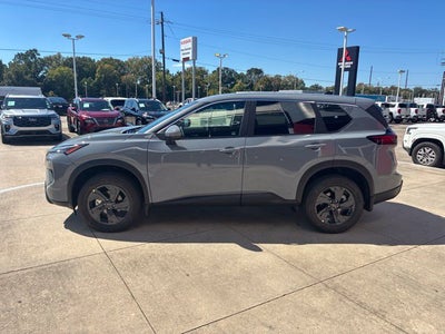 2027 Nissan Rogue SV