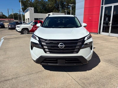 2027 Nissan Rogue SV