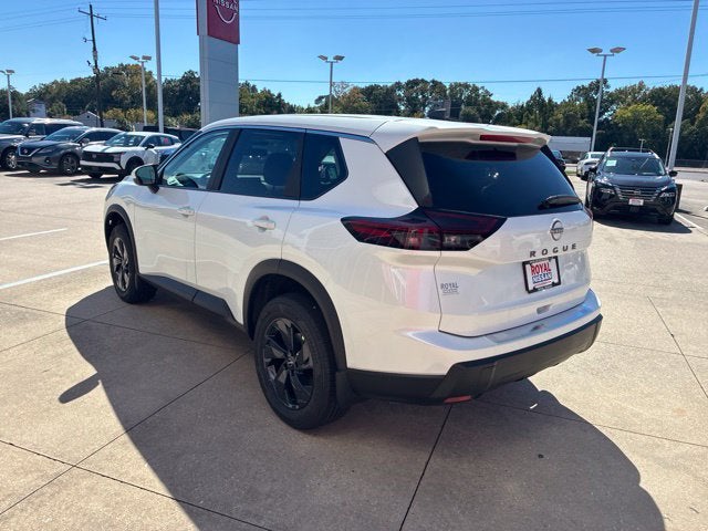 2027 Nissan Rogue SV