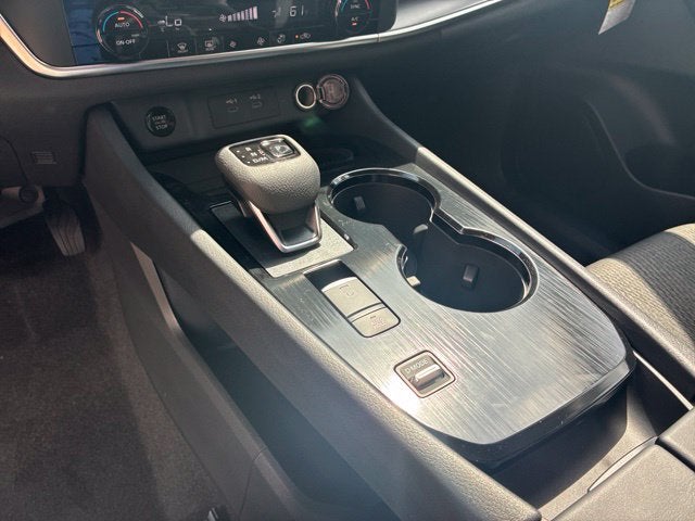 2027 Nissan Rogue SV