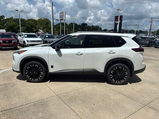 2026 Nissan Rogue Dark Armor™