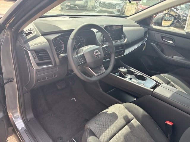 2027 Nissan Rogue SV