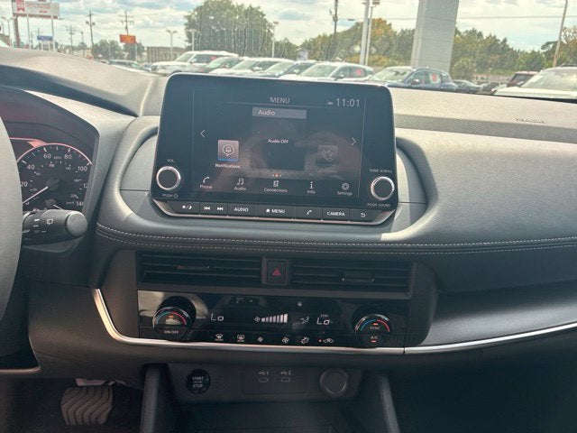2027 Nissan Rogue SV