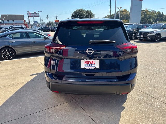 2027 Nissan Rogue SV