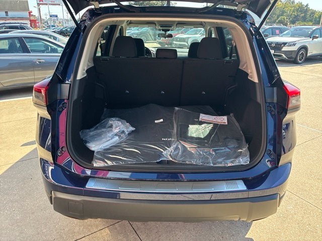 2027 Nissan Rogue SV