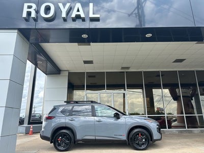 2025 Nissan Rogue Rock Creek®