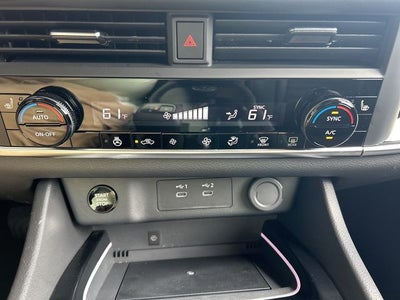 2025 Nissan Rogue Rock Creek®