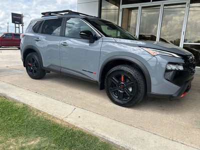 2025 Nissan Rogue Rock Creek®