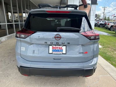 2025 Nissan Rogue Rock Creek®