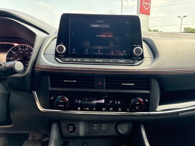 2025 Nissan Rogue Rock Creek®