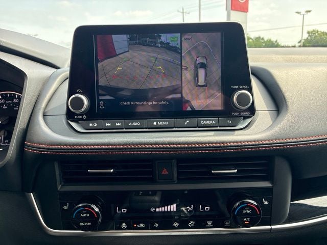 2025 Nissan Rogue Rock Creek®