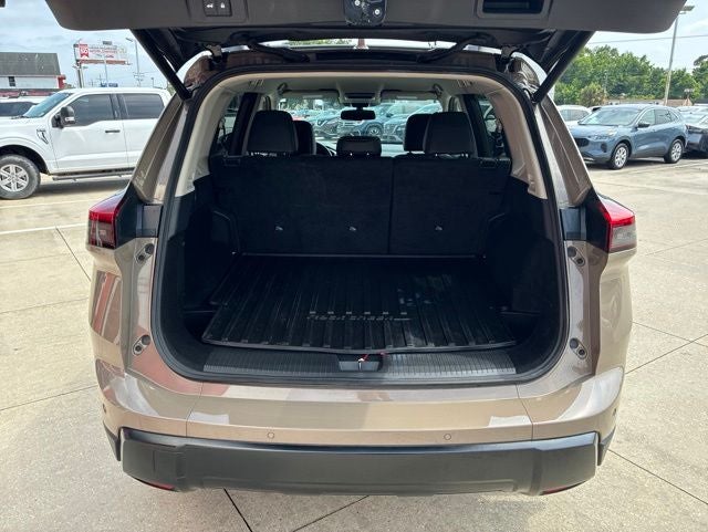 2025 Nissan Rogue Rock Creek®