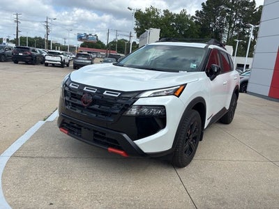 2026 Nissan Rogue Rock Creek®