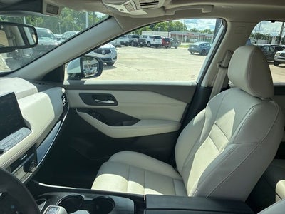 2024 Nissan Rogue SL