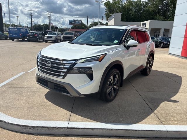 2024 Nissan Rogue SL